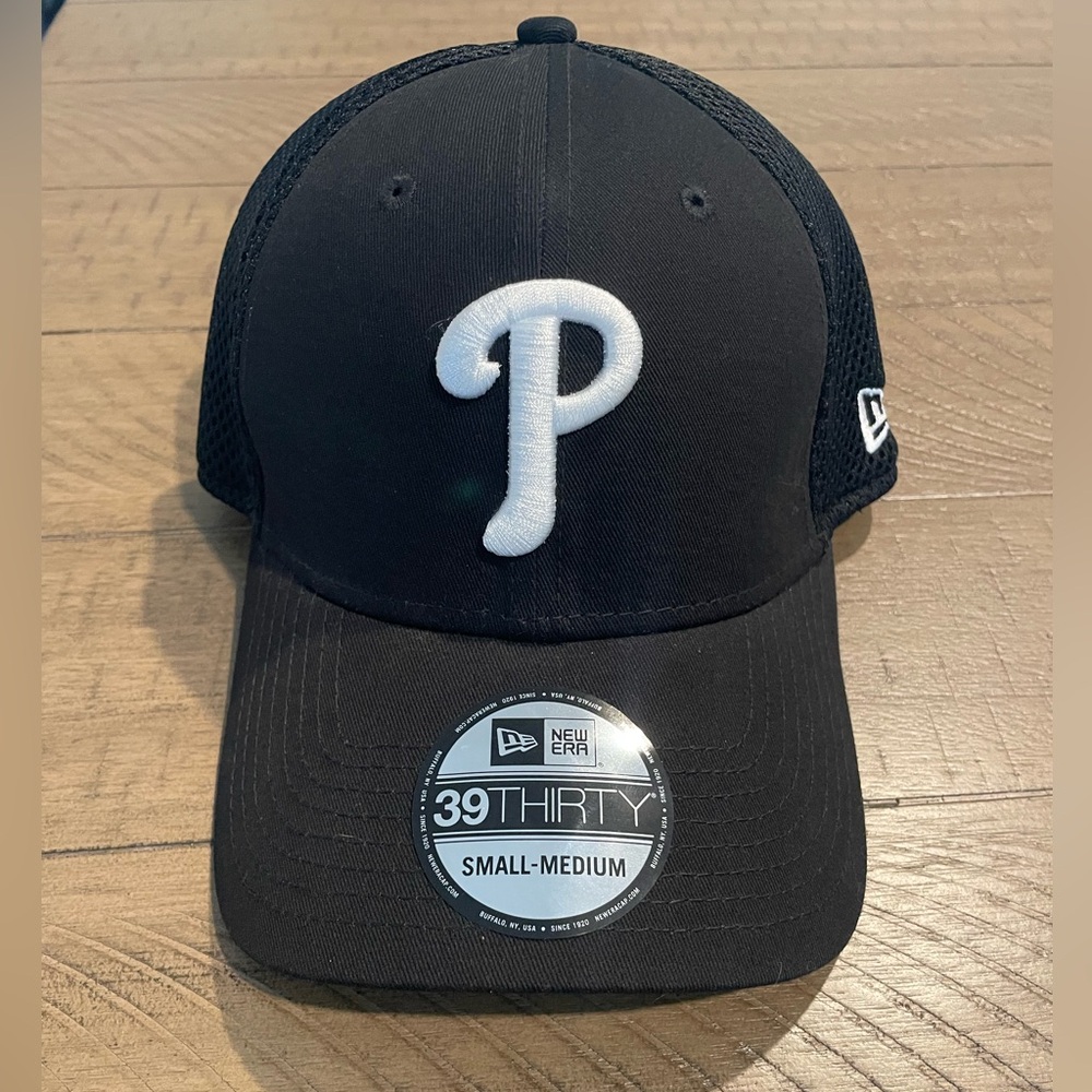 Philadelphia Phillies Men’s Hat